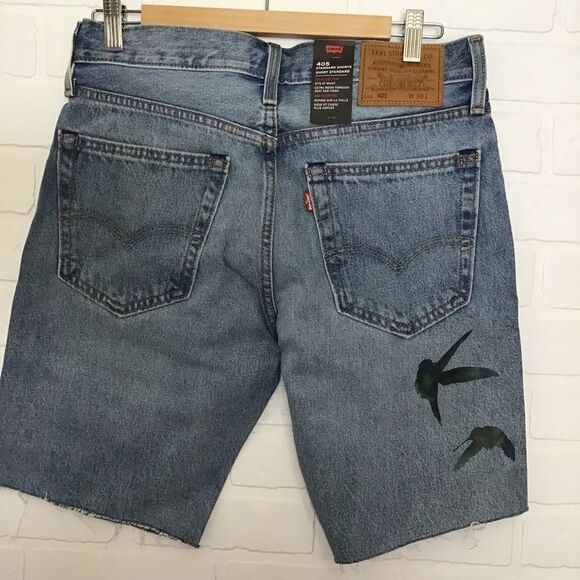 Levi’s Mens Shorts Jeans Denim Shorts NWT 405 Premium limited edition size 30 - Picture 2 of 8